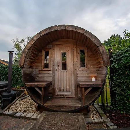 Oud-zilven Het Vogelhuisje